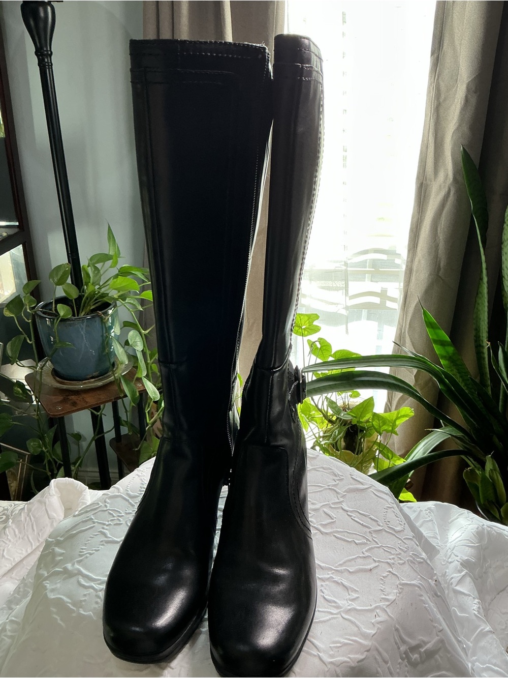 Clarks Black bendable Knee Leather Boots